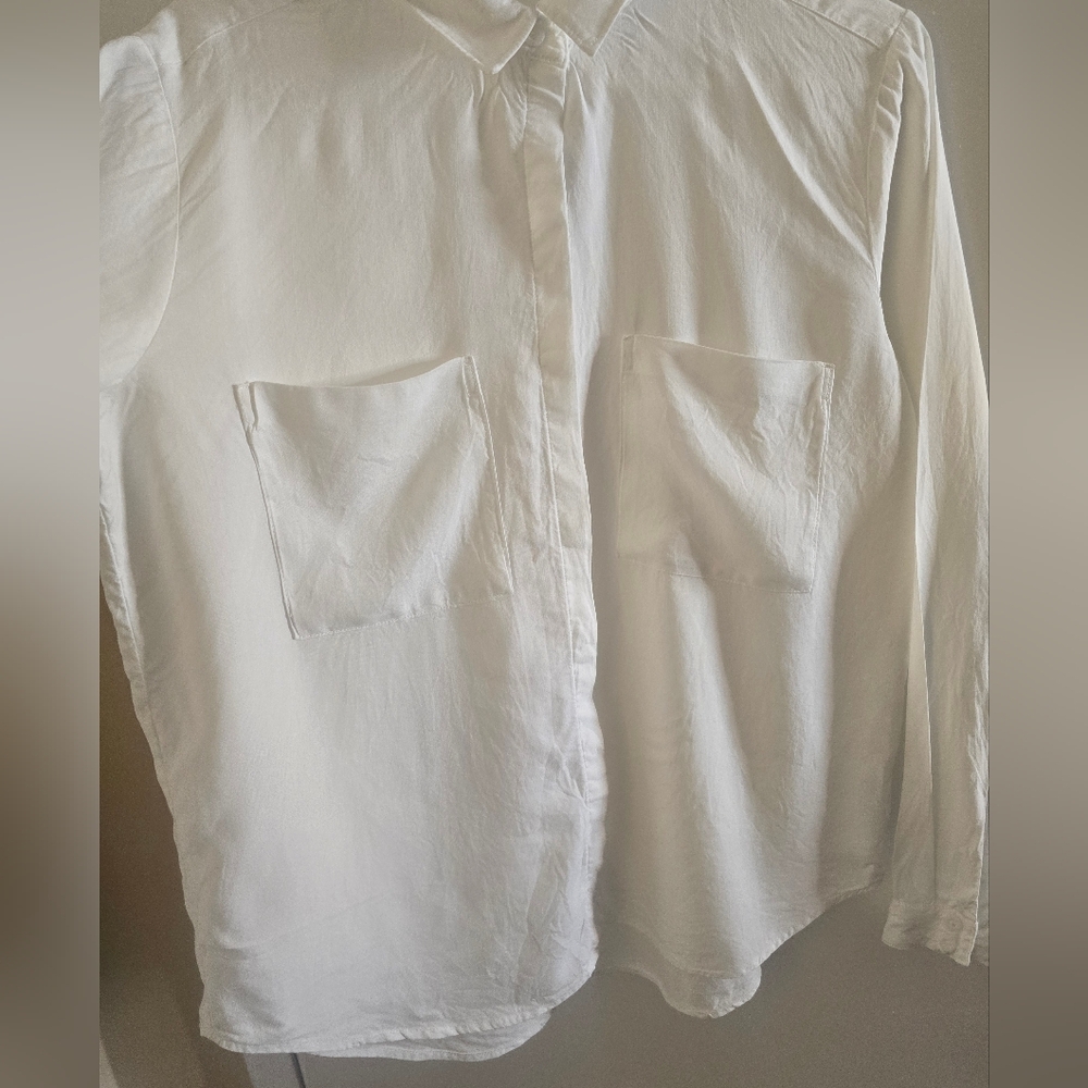 Anthropologie  Cloth & StoneTwo Pocket Satin Shirt - Picture 6 of 10